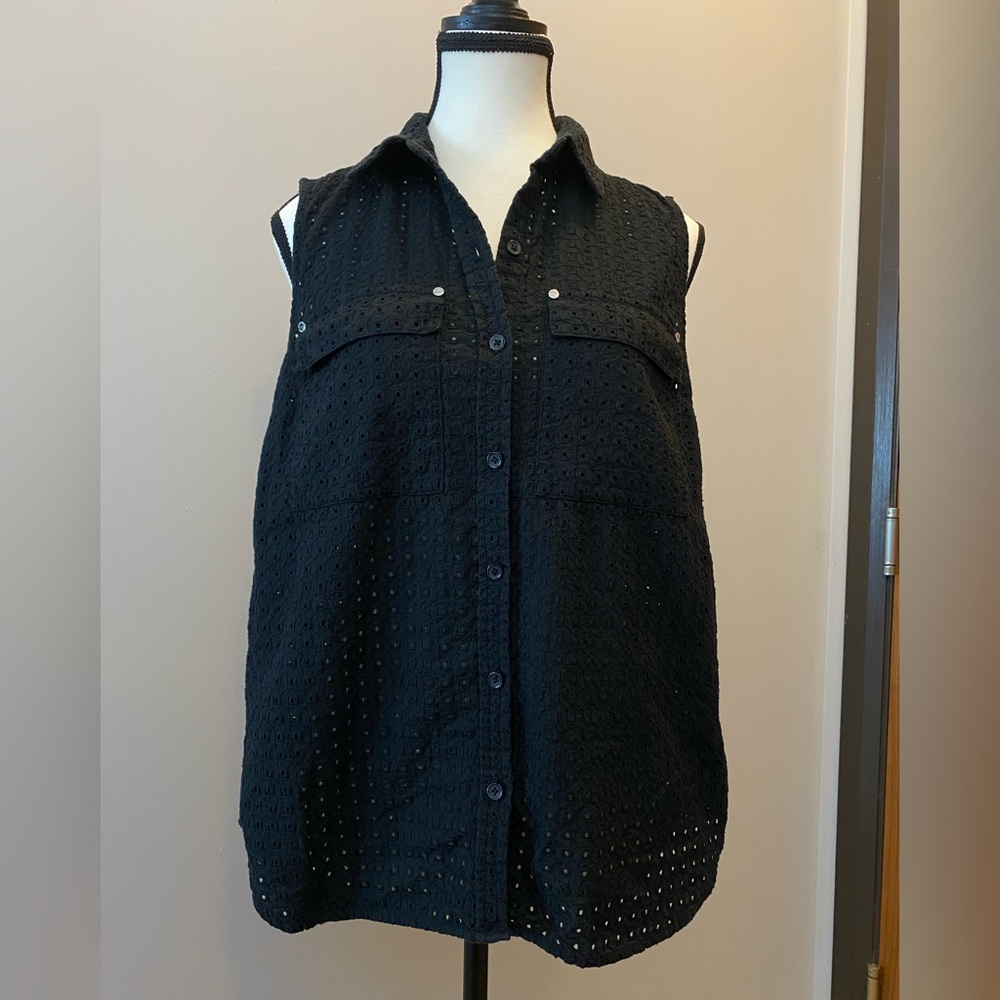 Michael Kors Black Sleeveless Eyelet Top 100% cotton Size 12 EUC